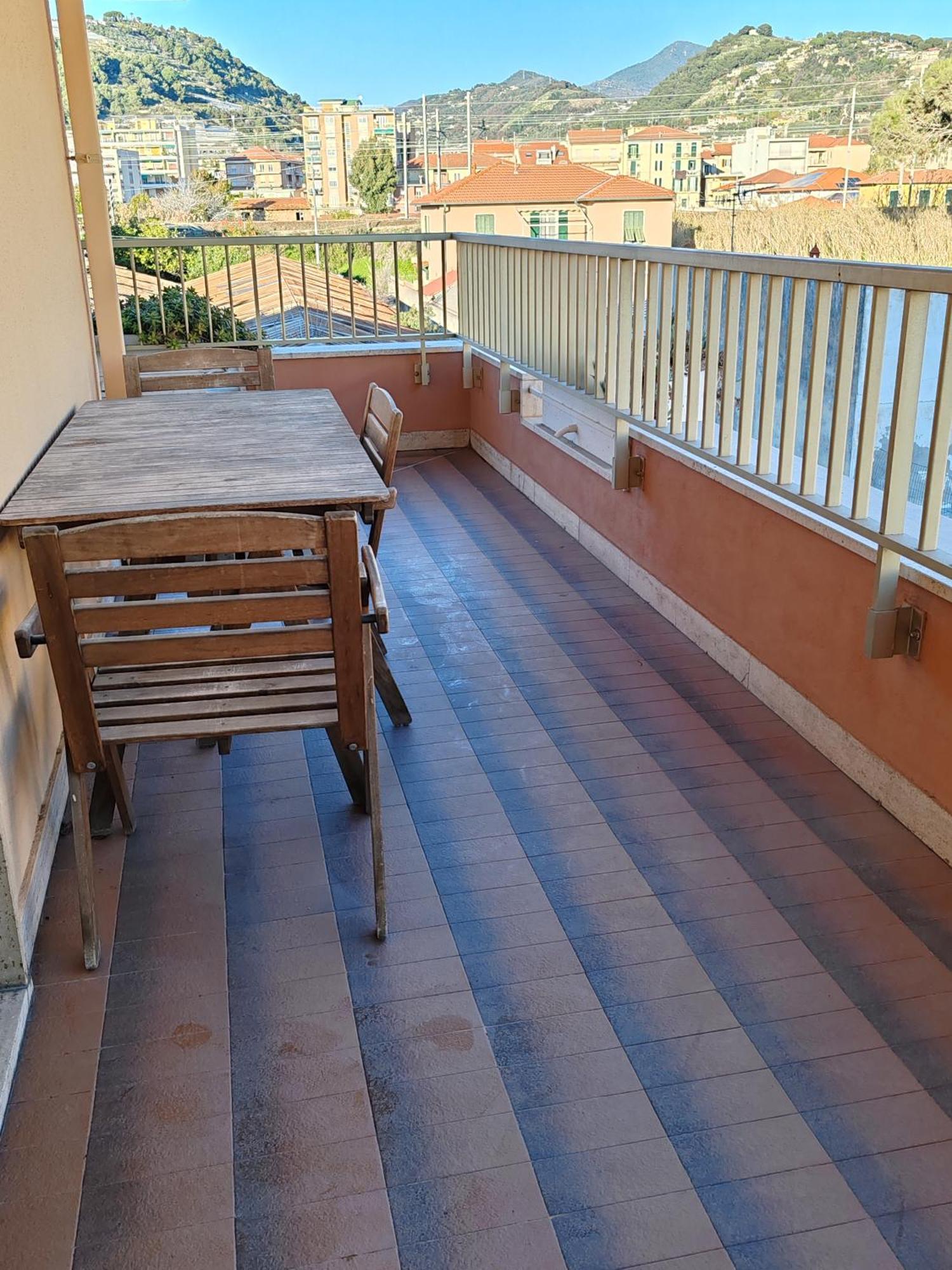 Appartement Relax Al Mare à Vallecrosia Extérieur photo
